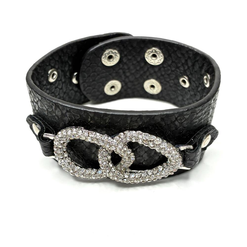 YIK Fung Black Genuine Leather Cuff Snap Bracelet Silver Rhinestone
